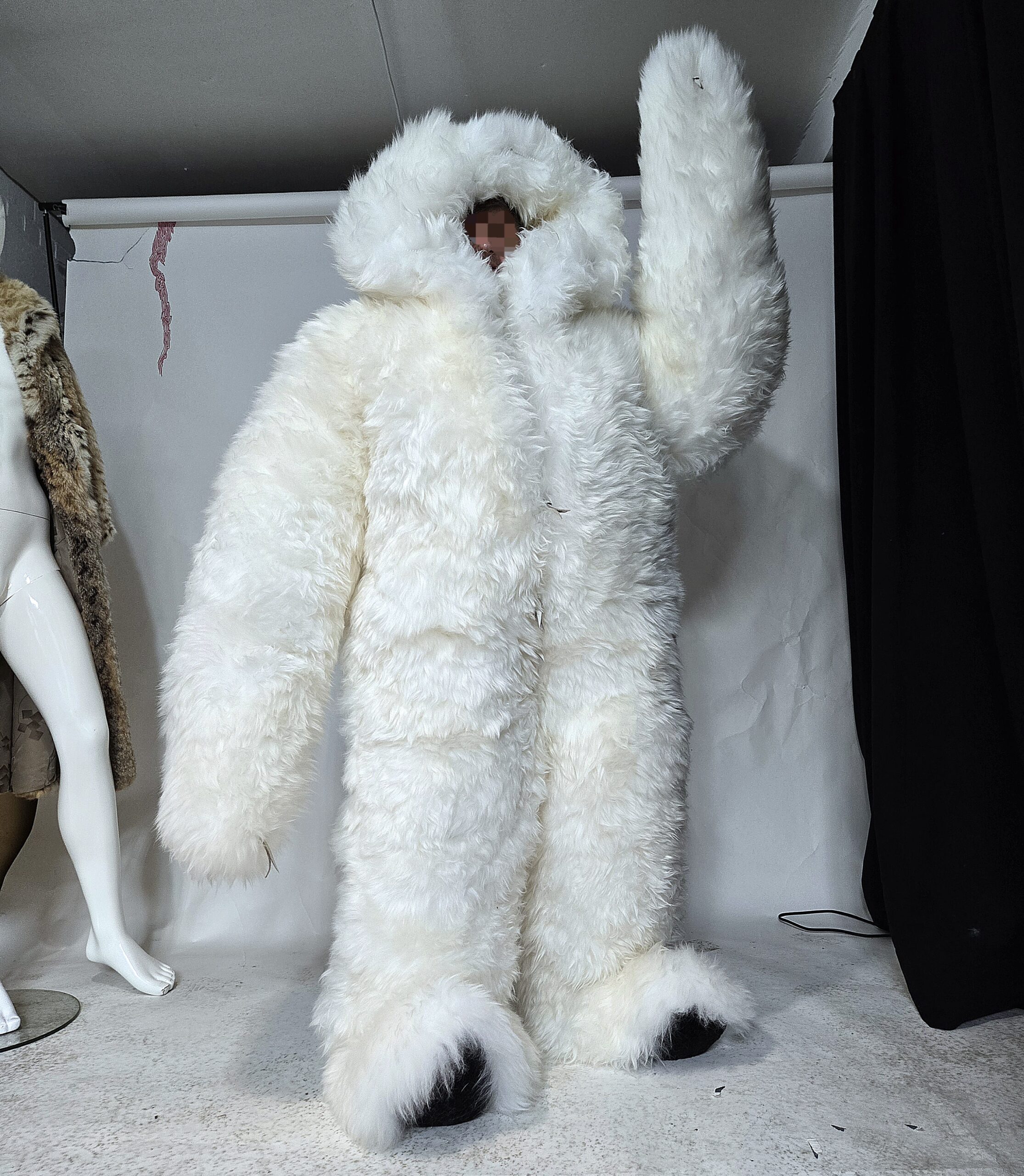 Fur Bondage Suit - Image 8