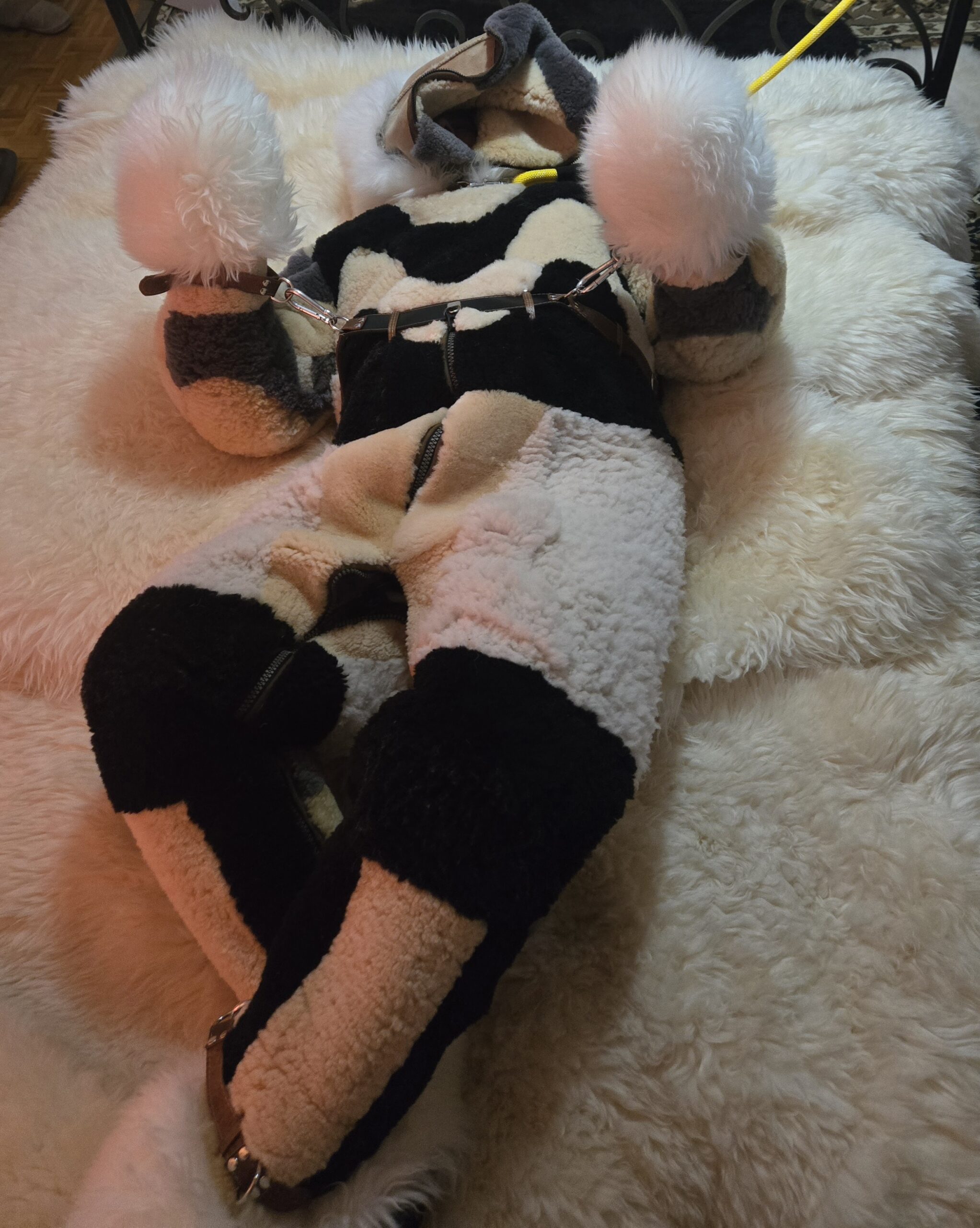 Fur Bondage Suit - Image 13
